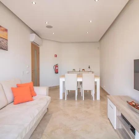#013 Cozy Quiet Location * البوفيرا